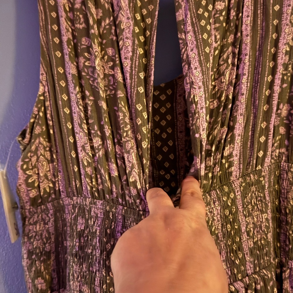 Smocked WB Jumpsuit - Picture 8 of 9